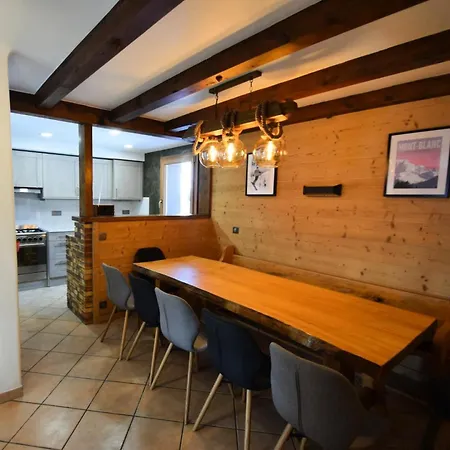 Chalet Le Becoin - Mitoyen 10/12 Pers - 100m Des Pistes Sauna - Wifi - Plagne 1800 - Ctbec Mae-6654 *