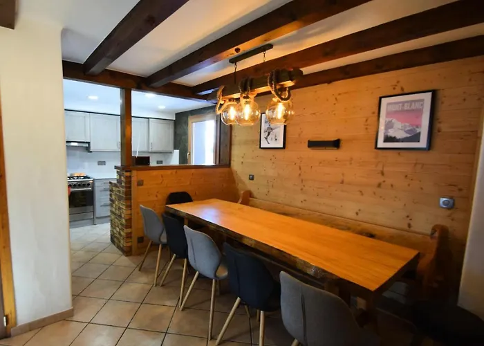 Chalet Le Becoin - Mitoyen 10/12 Pers - 100m Des Pistes Sauna - Wifi - Plagne 1800 - Ctbec Mae-6654 *